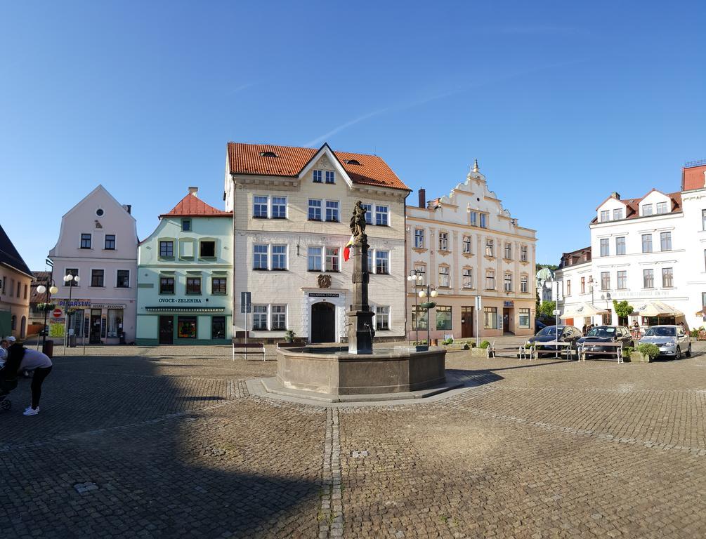 Apartment Jakubske Namesti Ceska Kamenice Exterior photo